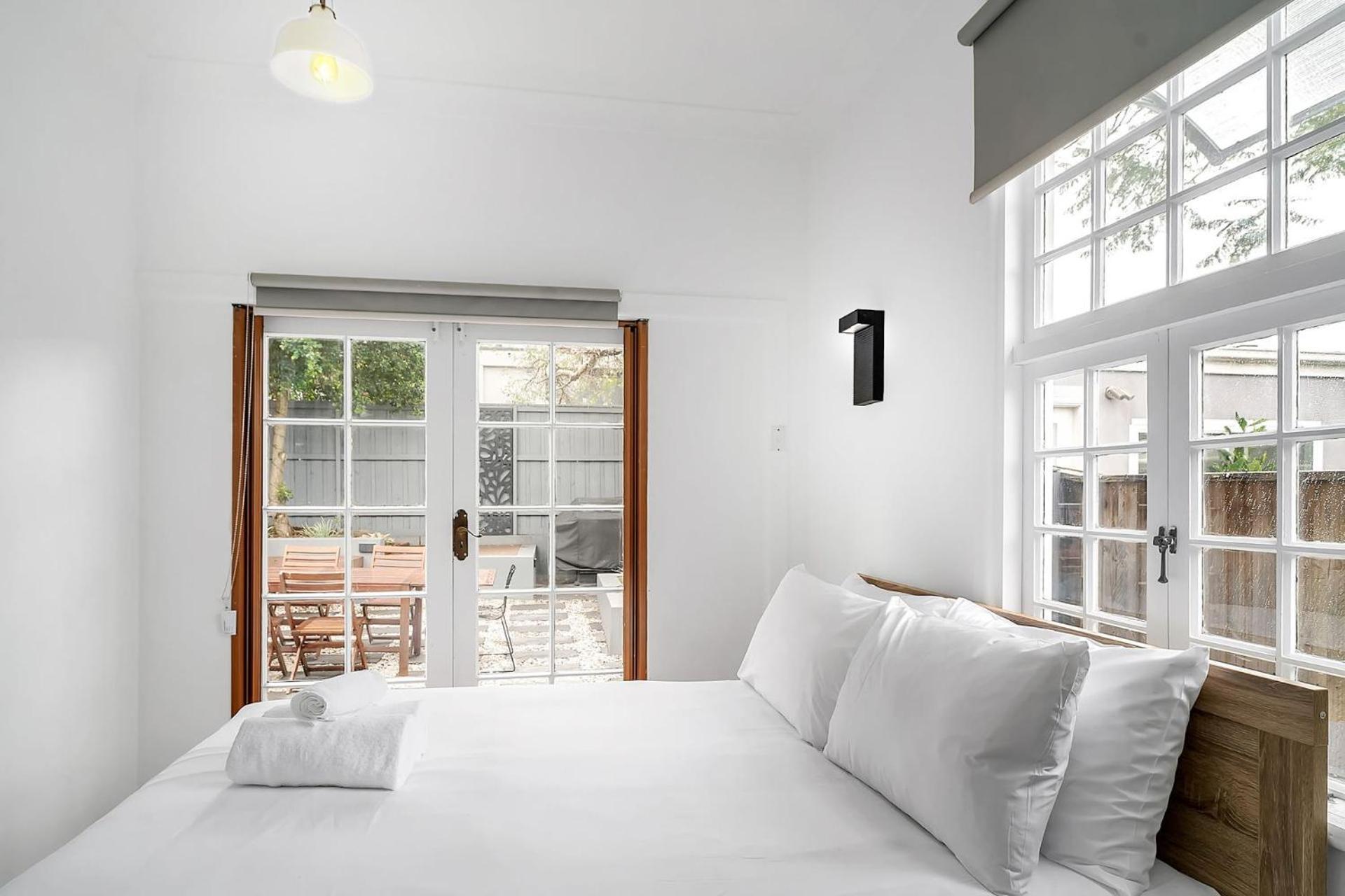 Balmain Beauty With Spacious Garden Holiday home