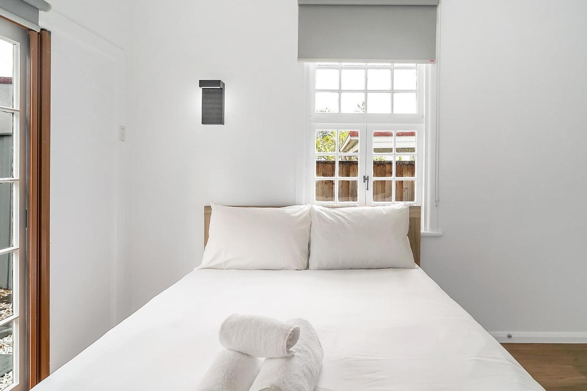 Balmain Beauty With Spacious Garden Holiday home